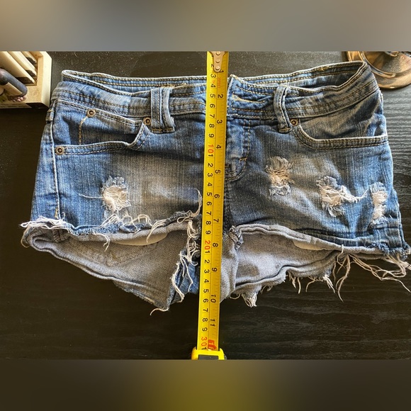 Shortie Jean Shorts - Picture 2 of 5